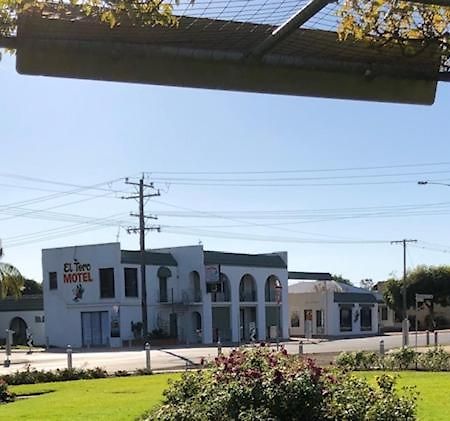 El Toro Motel Numurkah Eksteriør bilde